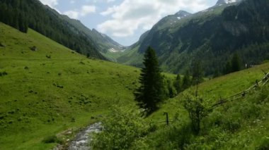 Zillertal alps su akışı hızlandırılmış