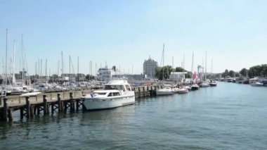 Marina warnemuende ve tarihi kentin parça-ebilmek var olmak seen.