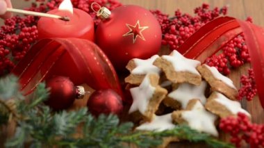 Noel zamanında bir mum yaktım
