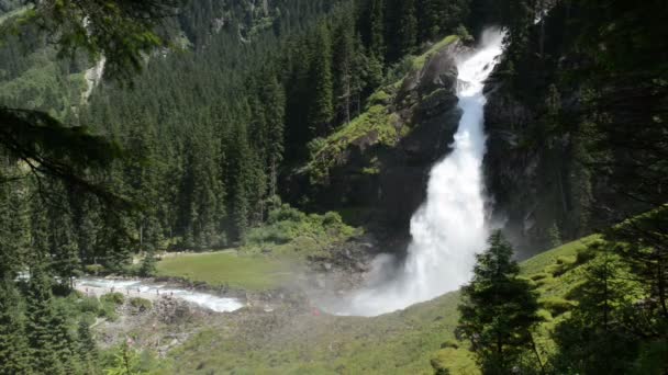 Wasserfälle in Krimml. Zeitlupe — Stockvideo