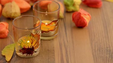 çay ışık ve mesane kiraz dekorasyon. raf odak