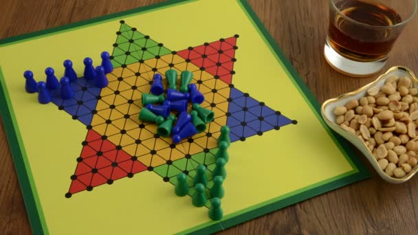 Chinese Checkers time lapse video. playing a complete game — Stock Video