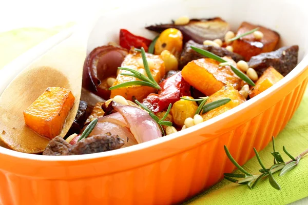 Pumpkin baked with beef and vegetables. — Stock Photo, Image