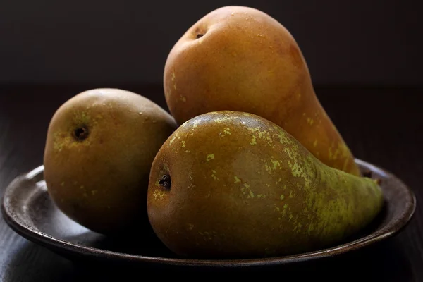 Pears in a plate. — Stock Photo, Image