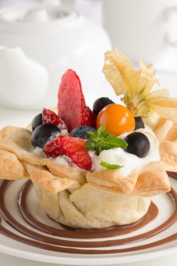 taze ve tatlı tatlı pasta.