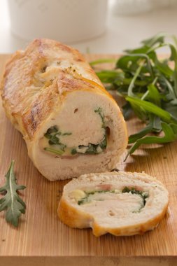 etli sebzeli börek.