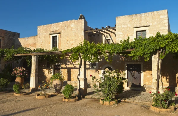 Traditional houses at Crete island in Greece — Stock Photo, Image