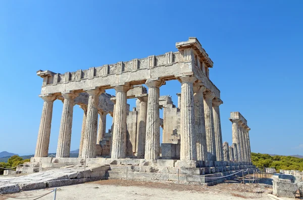 Klassischer alter aphaea athina tempel in griechenland. — Stockfoto