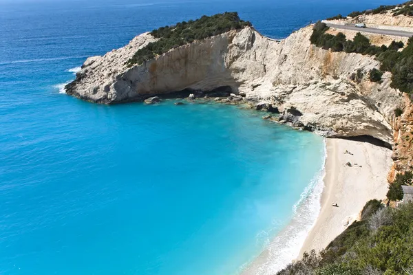 Praia de Porto Katsiki na ilha de Lefkada, na Grécia . — Fotografia de Stock