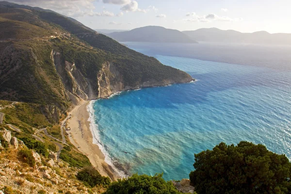 Playa de Mirtos en la isla de Cefalonia en Grecia — Foto de Stock