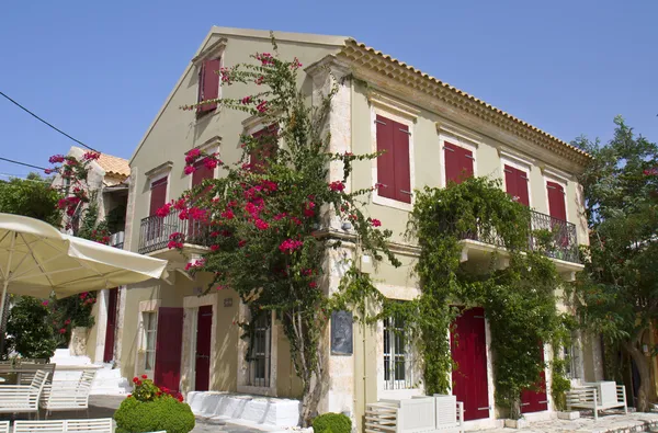 Traditionella hus på ön kefalonia i Grekland — Stockfoto