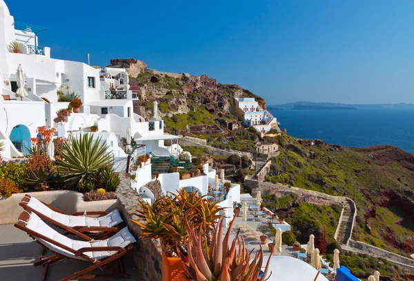 Pueblo de Oia en la isla de Santorini en Grecia —  Fotos de Stock