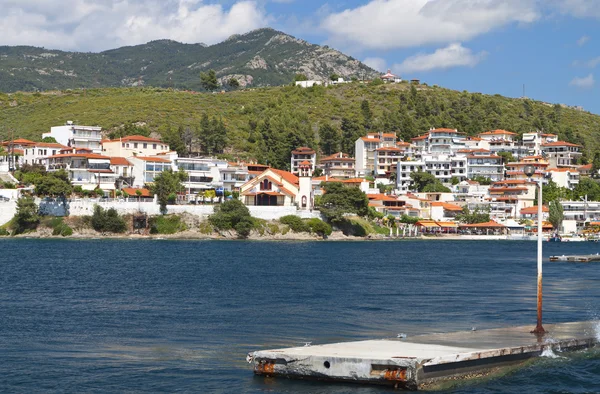 Centro turístico de verano de Marmaras en la península de Halkidiki en Grecia Fotos de stock libres de derechos