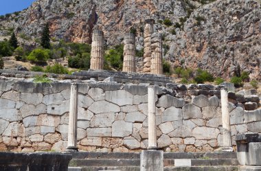Delphi Yunanistan'da Apollon Tapınağı