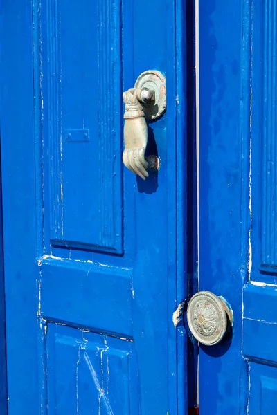 Porta tradicional de uma casa na Grécia — Fotografia de Stock