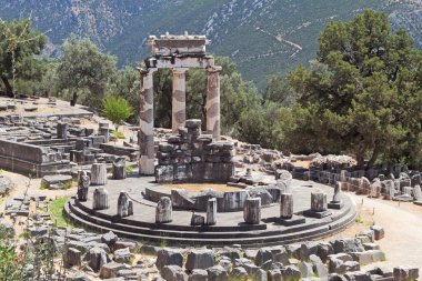 Antik Yunanistan delphi