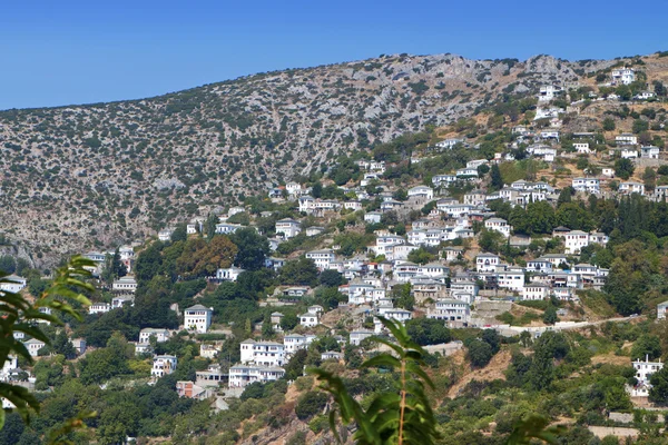 Wioska Makrinitsa położona w pelion, Grecja w pobliżu miasta volos — Zdjęcie stockowe