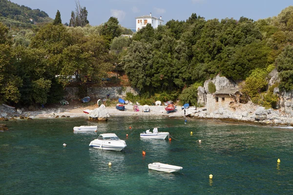 Bahía de Damouchari en Pelion en Grecia — Foto de Stock