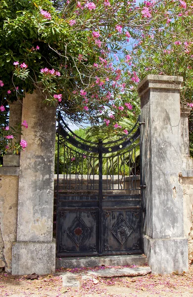 Traditional greek house at Kefalonia island in Greece — Stock Photo, Image