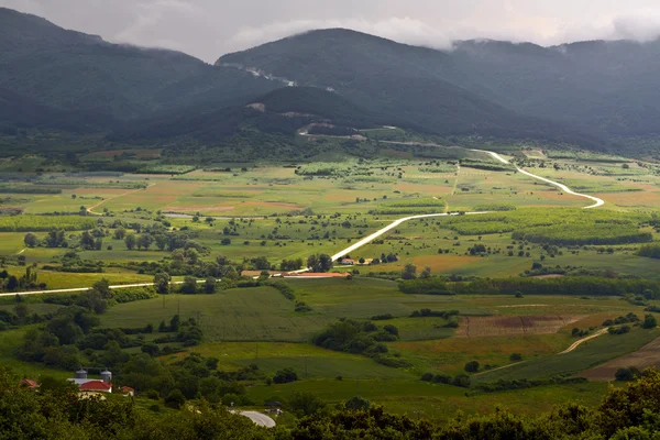 Völgy: Macedónia területén Görögország Serres város közelében — Stock Fotó