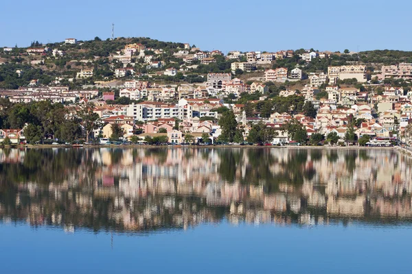 Miasta argostoli na wyspie kefalonia Grecja — Zdjęcie stockowe