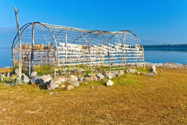 Gamla växthus på kerkini sjön av Makedonien, Grekland — Stockfoto