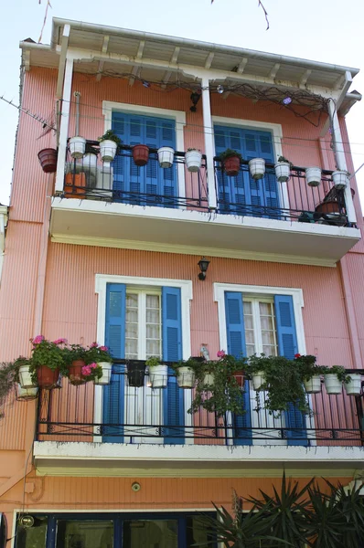 在莱夫卡达岛，希腊典型传统希腊房子 — 图库照片