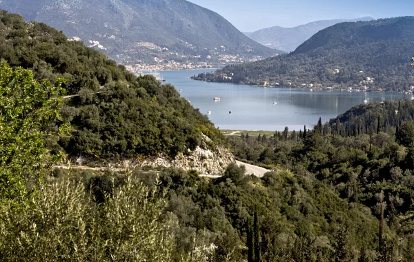 Baia di Nydri sull'isola di Lefkada, Grecia — Foto Stock