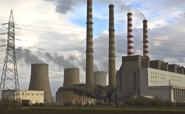 Charcoal electric power plant at Ptolemaida, Greece — Stock Photo, Image