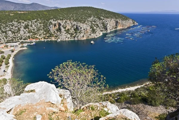 Praia panorâmica na península do Peloponeso, na Grécia — Fotografia de Stock