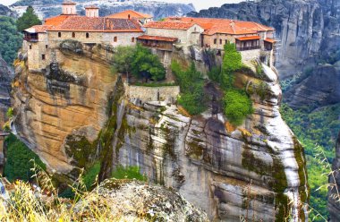 Monasterio en meteora cerca de kalambaka en Grecia