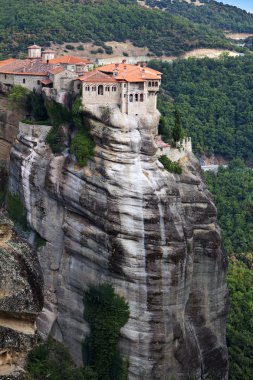 Monasterio en meteora cerca de kalambaka en Grecia