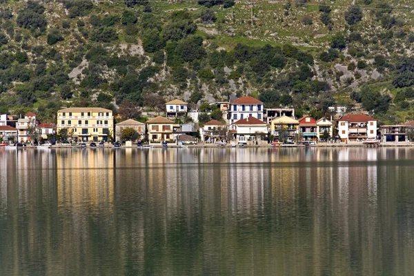 Nydri zatoka na wyspie lefkada, Grecja — Zdjęcie stockowe