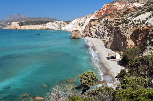 Praia de Firiplaka na ilha de Milos, na Grécia — Fotografia de Stock
