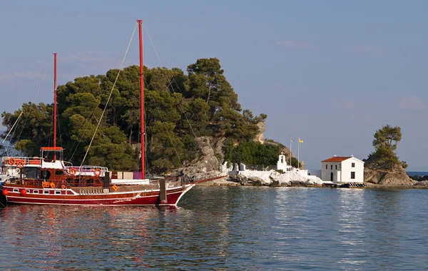 Parga záliv a město v Řecku — Stock fotografie