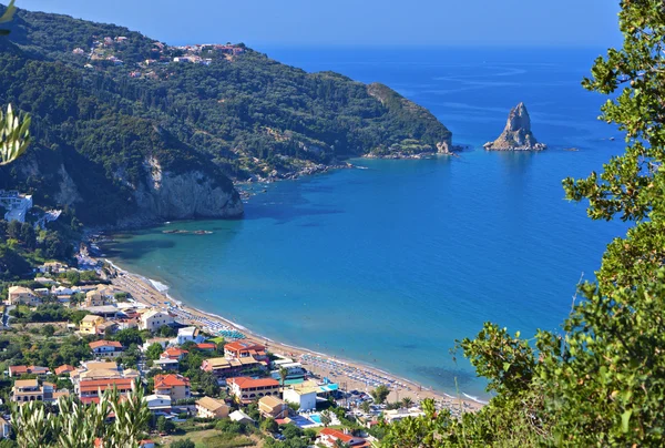 Playa de Agios Gordios en la isla de Corfú en Grecia — Foto de Stock