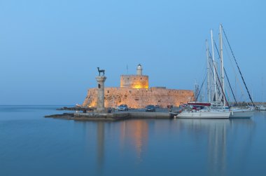Genel görünüm ve Simgesel ortaçağ şehir ve kale, Rodos Adası Yunanistan