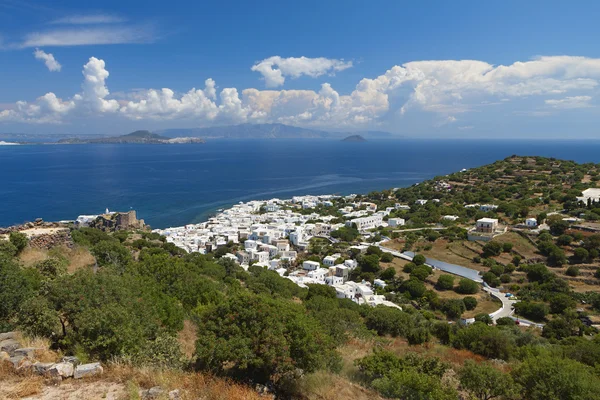 在希腊的 nyssiros 岛的 mandraki 村 — 图库照片