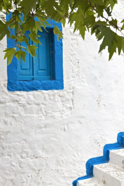 Yunanistan'ın geleneksel evden