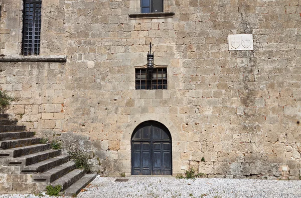 Celkový pohled a památek ostrova středověké město a hrad Rhodos v Řecku — Stock fotografie