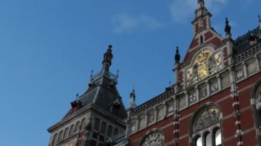 Amsterdam Merkez İstasyonu'na timelapse