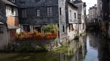 Vintage pont audemer içinde sokak Fransa