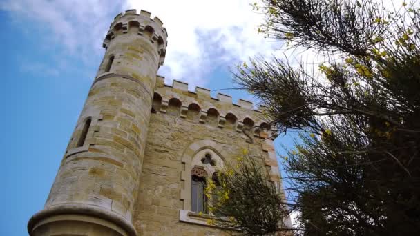 Stå hög av magdala rennes le chateau, Frankrike — Stockvideo