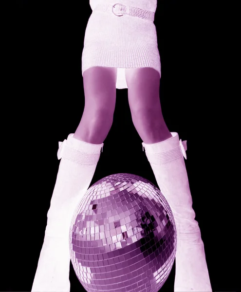 Girls legs and glitterball — Stock Photo, Image