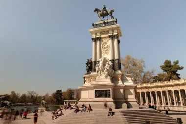 el retiro bahçeleri