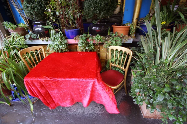 外夕食のテーブル — ストック写真