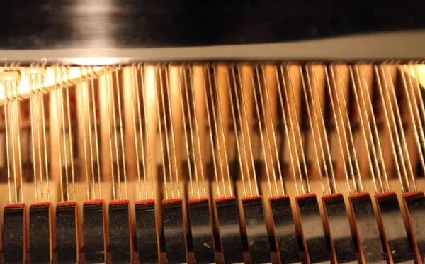 Inside of piano — Stock Photo, Image