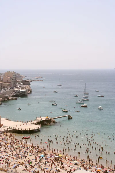 Marseille belebter Strand — Stockfoto