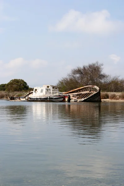 Stare łodzie — Zdjęcie stockowe