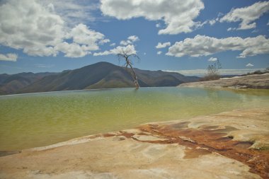 hierve el agua durumda oaxaca, Meksika